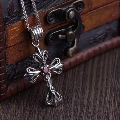Inlaid Cross Pendant 925 Sterling Silver Natural Garnet Stone For Men And Women Retro Antique Christian Jewelry