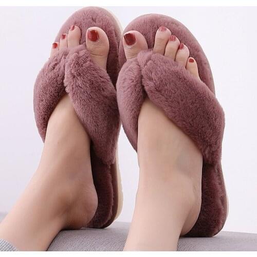 Women Winter Warm Soft Fluffy Fur Thong Slippers Open Toe Slide On Plush Anti Slip Rubber Sole Flip Flops