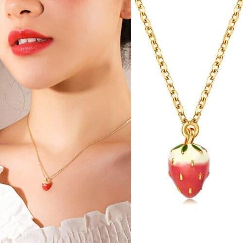 Cute Strawberry Necklace Female Sweet Short Gold Colour Clavicle Fruit Neck Chain Korean Fashion Trend Jewelry Gifts for Girls