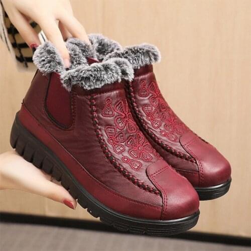 Womens winter boots, womens warm plush shoes, womens short boots, womens platform shoes, casual shoes