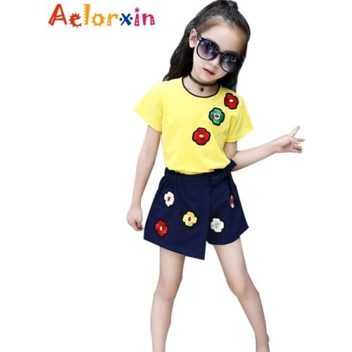 Summer Clothing Sets For Girls Outfits White Flower T-Shirts & Shorts 2Pcs Cotton Kids Outfits Casual Children Tracksuits 2-12Y