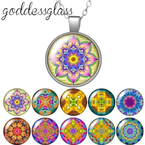 Retro Flower patterns Colorful Vintage Round Glass glass cabochon silver plated/Crystal pendant necklace jewelry for Gift