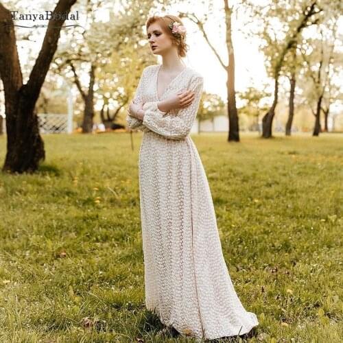Long Sleeve Lace Wedding Dresses Vintage Little flowers Emboridery Bridal Gowns V-Neck A Line Vestido de Noivas DW394