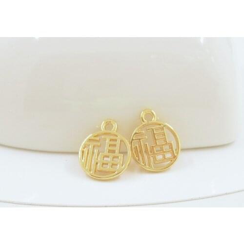 HIYANNUMS Charm Pendants