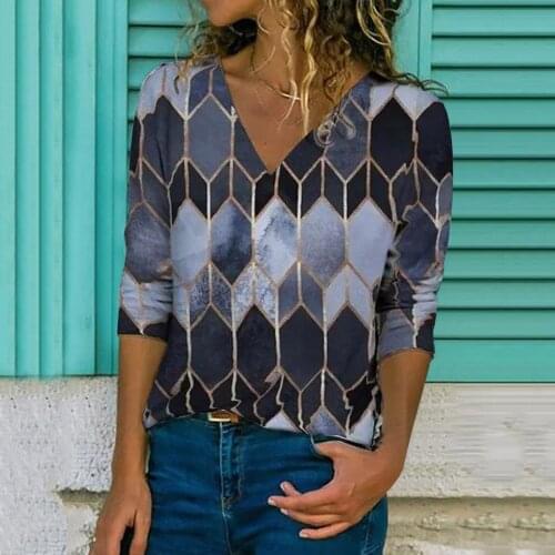 Long-sleeved Harajuku Blouse Women Vintage Print V-neck Casual Shirts For Women Plus Size Loose Autumn Blouses Tops Blusas 40