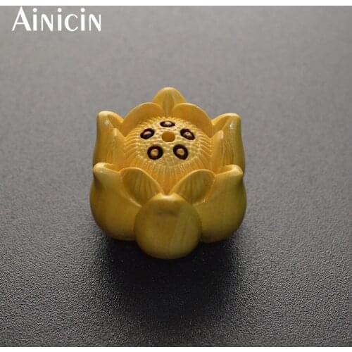 Yellow Color Boxwood Carving Lifelike Louts 20x28mm Beads Pendant Vertical Hole Sempervivum tectorum For Necklace Making