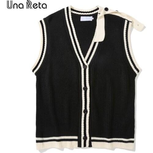 Una Reta Men's Vests