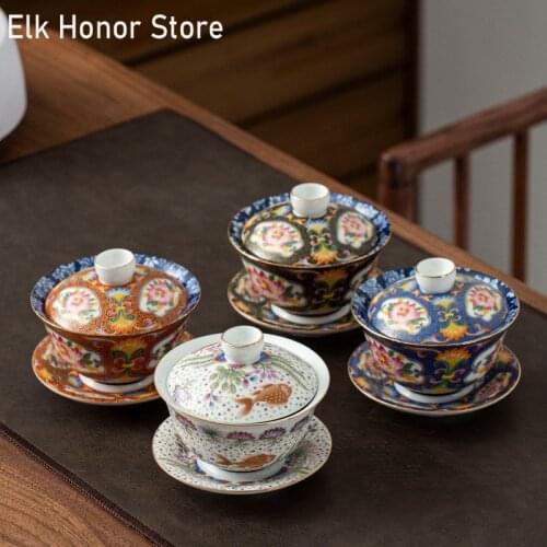 150ml Blue And White Tea Tureen Beautiful Jade Porcelain Lotus Underglaze Color GaiWan Ceramic Bowl With Lid Flower Tea Set Gift