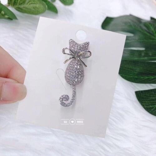 Free Shipping Lovely Pride Cat Brooch for Party Full CZ Stones Crystal Cute Animal Brooch for Women Jewelry Accessories