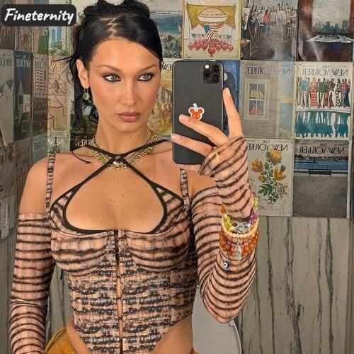 Y2k Crop Tops Sexy Long Sleeve Summer T Shirts for Women 2020 Fashion Corsets Busiter Sling Backless Brown Print Graphic Tees