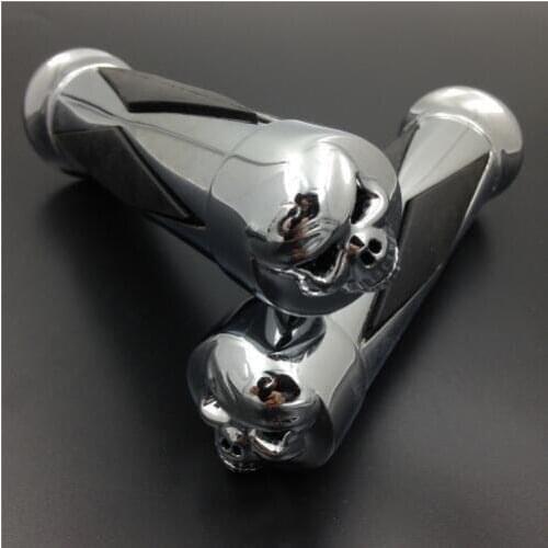 1" 25mm Handlebar Skull Hand Grips For Harley Sportster 1200 883 Dyna Softail Road Glide Honda Yamaha Suzuki Kawasaki Touring