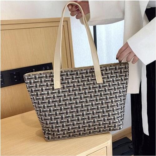 Fashion Simple Two-piece Son-mother Bag Female Large Capacity Shoulder Bag Woven and PU Combined Design Handbag Women Totes bag