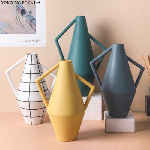 Nordic Creative Ceramic Vase Ornaments Abstract Artwork Home Living Room Decoration Dried Flowers Flower Arrangement Accessories
