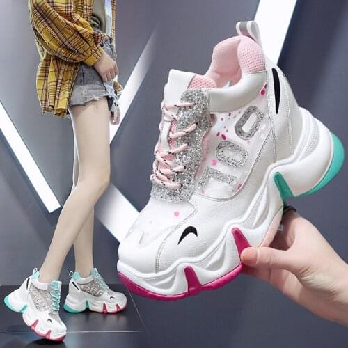Increased sports shoes, thick-soled womens shoes, 2020 spring and summer super good-looking casual wild daddy shoes Z544