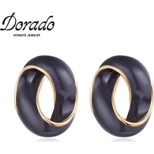Dorado Geometric 2021 New Vintage Stud Earring for Women Girls Simple Black Lacquer Fashion Party Jewelry Brincos Accessories