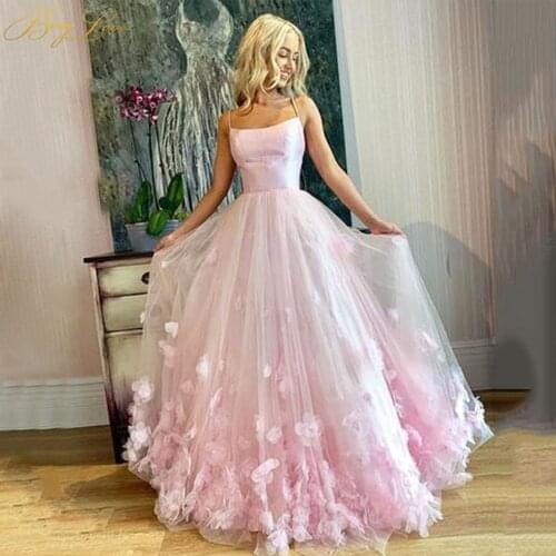 Pink Sweet 16 Prom Dress Tulle Spaghetti Straps 3D Flowers Lace Applique Tulle Ball Gown Evening Dress Women Formal Party Gowns
