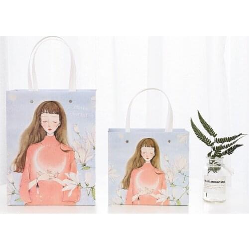 Cute cartoon girl paper bags gifts упаковка для подарков Birthday Party gift bags Wedding Favors boite dragees de mariage 10pcs