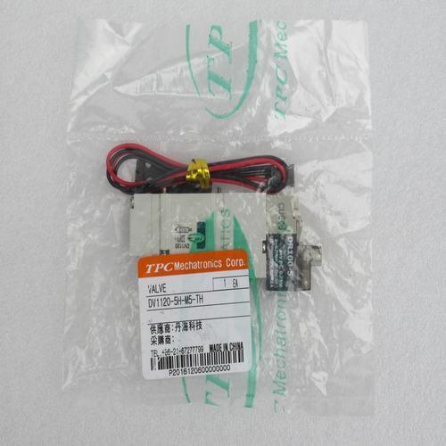 New TPCDV1120-5H-M5-TH DV1120 24VDC switch