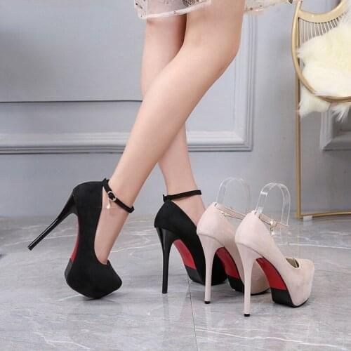 Comemore Suede Pumps