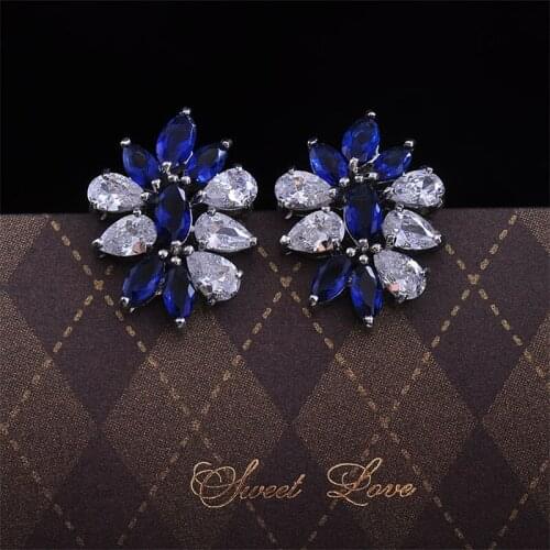 YAN MEI New Arrival Fashion Silver Color Austrian Crystal Dazzling Zircon Stud Earrings GLE3453
