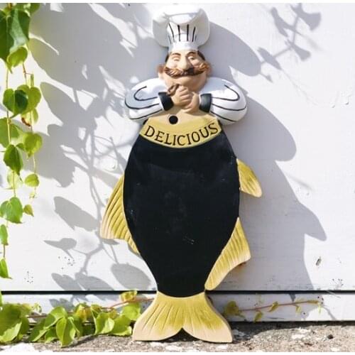 Chef and Fish Figurine Message Board Hanging Resin Cook and Wine Bottle Wall Art Craft Ornament for Bakery and Dining Room Decor