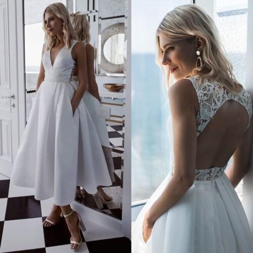 Party Dress V-neck Sheer Bodice Ivory Elegant A-line Wedding Dress Open Back Sweep Train Bridal Dress vestido de novia encaje