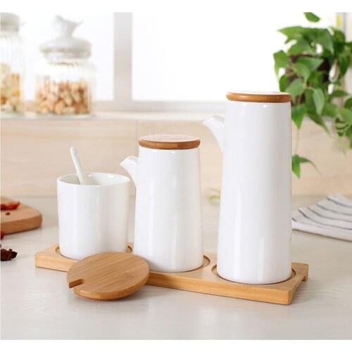 3pcs Ceramic Seasoning Bottle Nordic Style Kitchen Seasoning Jar Set Wooden Lid Salt Shaker Seasoning Jar Kitchen Accessories