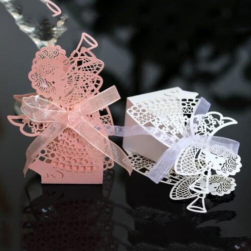 20pcs Laser Cut Hollow Carriage Favor Gifts Angel Girl Candy Boxes with Ribbon Birthday Baby Shower Wedding Party Favor Supplies