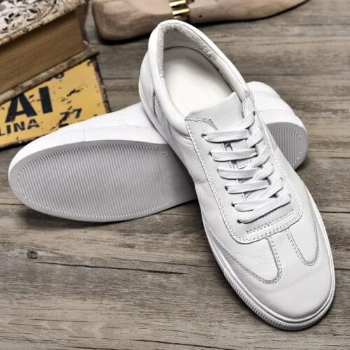 Sneakers New Fashion High Quality Soft Casual Shoes Men Comfortable Breathable Ultra-light Genuine Leather White Shoes