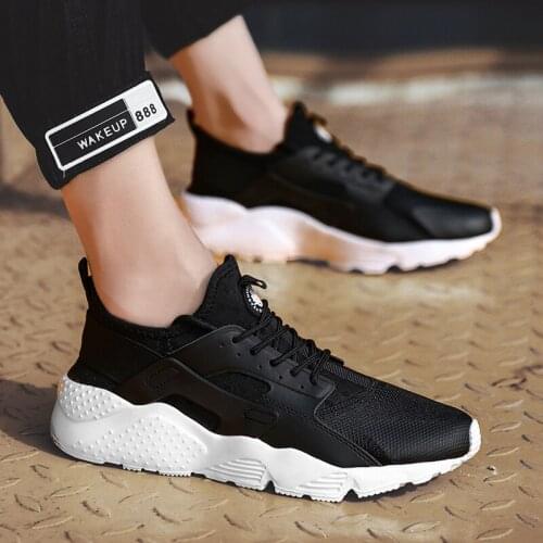 2021 New Summer Couple Running Shoes Breathable Outdoor Mens Sports Shoes Breathable Fashion Sports Shoes Training Shoes 35-47