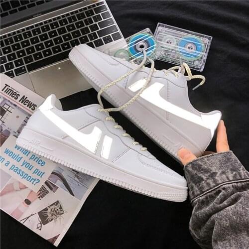 2020 Womens Vulcanized Shoes Lace-up White Sneakers Women Casual Shoes Flats Platform Sneakers Spring Autumn Ladies Shoes