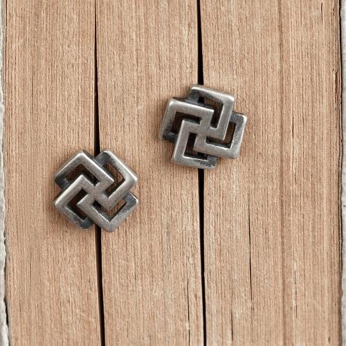 Womens Earring Character Silver Stud Earrings for Women Girls Teen Trendy Jewelry Vintage Earring Gifts for Women Wholesale