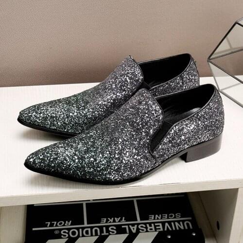 2019 Men Sequined Cloth Loafers Slip-on Men Flats Bling Bling Glitter Men Wedding Shoes
