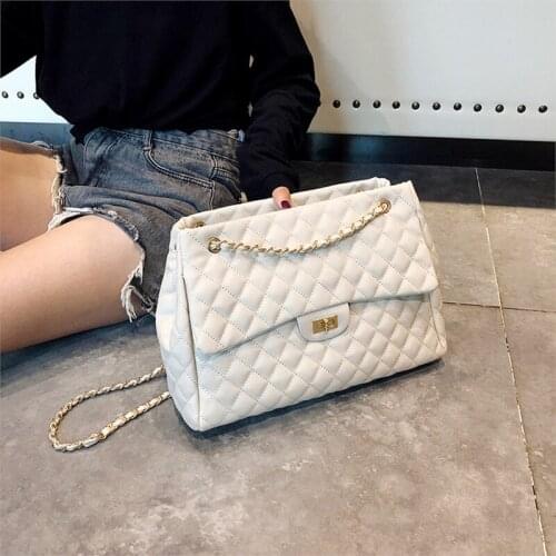 2020 new fashion leisure versatile large capacity womens bag Lingge chain bag Single Shoulder Messenger Bag foreign style embro