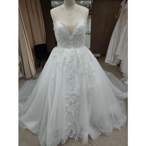 Spaghetti Straps Appliqued Beaded Wedding Ball Gown Luxury V Neck Glitter Tulle Lace Up Princess Ballgown Bridal Dress #9225