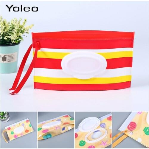 Clutch and Clean Wet Wipes Bag Easy-carry Snap Strap Wipes Container Clamshell Wipes Pouch Cleaning Paper Carrying Case