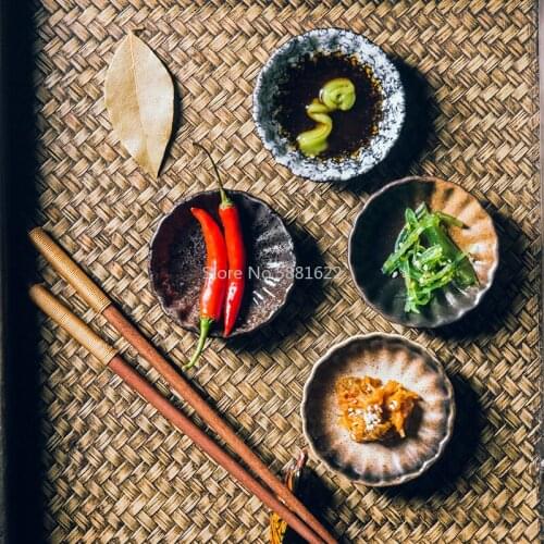 Chrysanthemum Dish Japanese Style Seasoning Dish Home Dining Dish Flavor Dish Creative Ceramic Tableware Dish Plate Small Dish