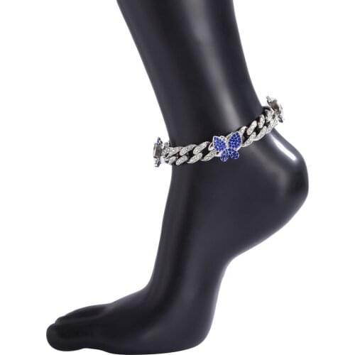 JOJO SCARLT Bracelets On The Leg