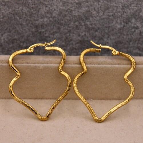Fashion Trendy Simple Earrings for Womens earring Gold Plate Gold heart Earring hoop Earrings Wedding Jewelry Gift Accessories