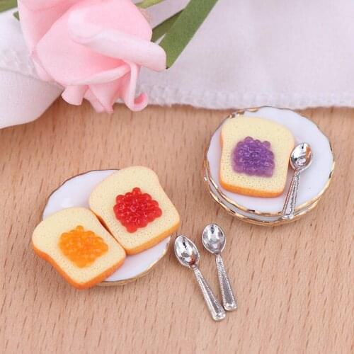 3Pcs/set 1:12 Dollhouse Miniature Toast Small Plate Spoon Dolls Accessories
