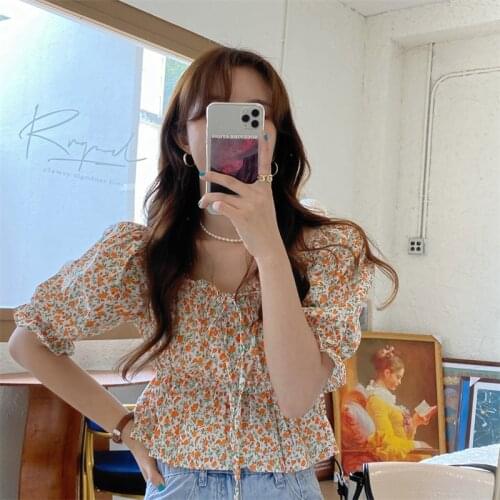 Blouse Women Square Collar Temperament Floral Short-sleeved Shirt Female Design Sense Niche Tops Summer New Waist Shirt
