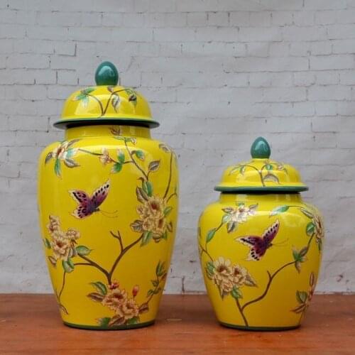American Style Country Flower And Bird pattern ceramic Pot Yellow Household Decoration Hotel Restaurant Ceramic Ginger jar