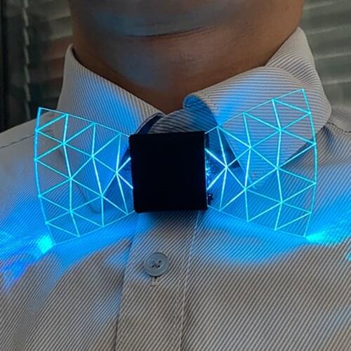 Colorful LED Acrylic Bow Tie Change 7 Lighting Colors Men Bow Tie Flashing LED Bow Tie Light Up Party Luminous Bow Tie
