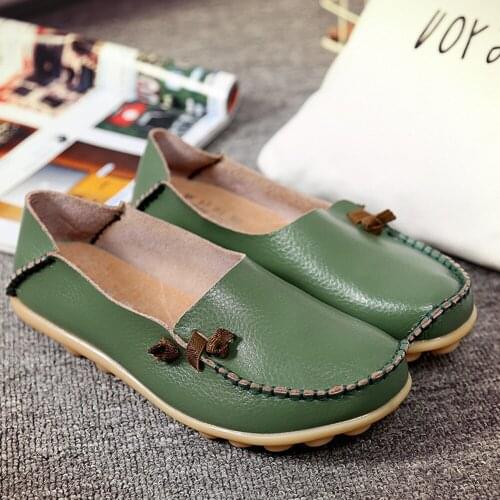 Womens Comfortable Leather Loafers Casual Round Toe Flats Driving Flats Soft Walking Shoes Women Slip on Shoes