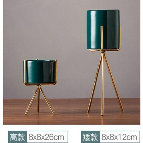 Light luxury wine cabinet decoration, modern table, wrought iron Vase Decoration, creative and simple home