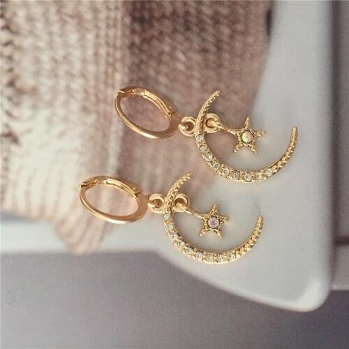 Lovely Star inside of Moon Dangle Charm Hoop Earrings For Women Girl Party Anniversary Decoration Fashion Jewelry