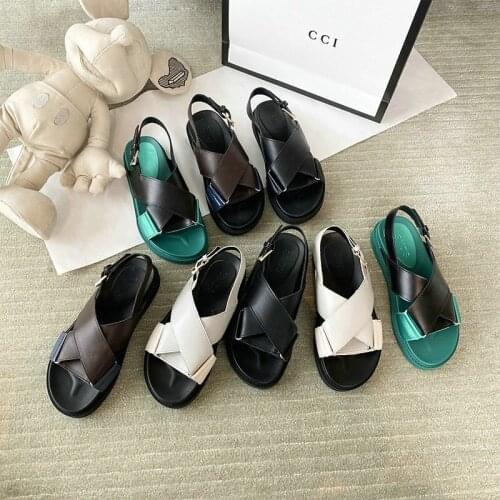 2021 Summer New Cowhid Leather Sandals Female Ins Tide Fairy Style Student Flat-bottomed Thick-soled Cross Roman Shoes