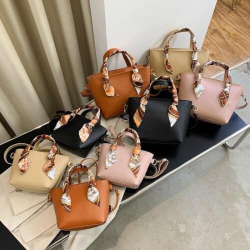 Scarf Handbags Designer Bags Women Bolso Grande Mujer Bolsa De Mujer Ladies Hand Bag Casual Bucket Bag Crossbody Bags for Women