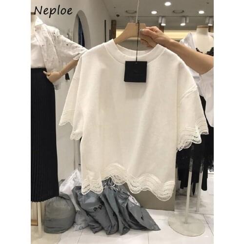 Neploe Short-sleeved Woman Tshirts Top Korean Fashion Solid Color New 2021 Summer T-shirt Hollow Out Lace Edge T Shirt