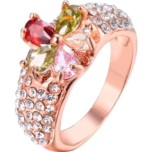 Bettyue Brand Fashion Luxury Beautiful Flower Rose Gold Color Multicolor Cubic Zircon Jewelry Rings For Woman Wedding Party Gift